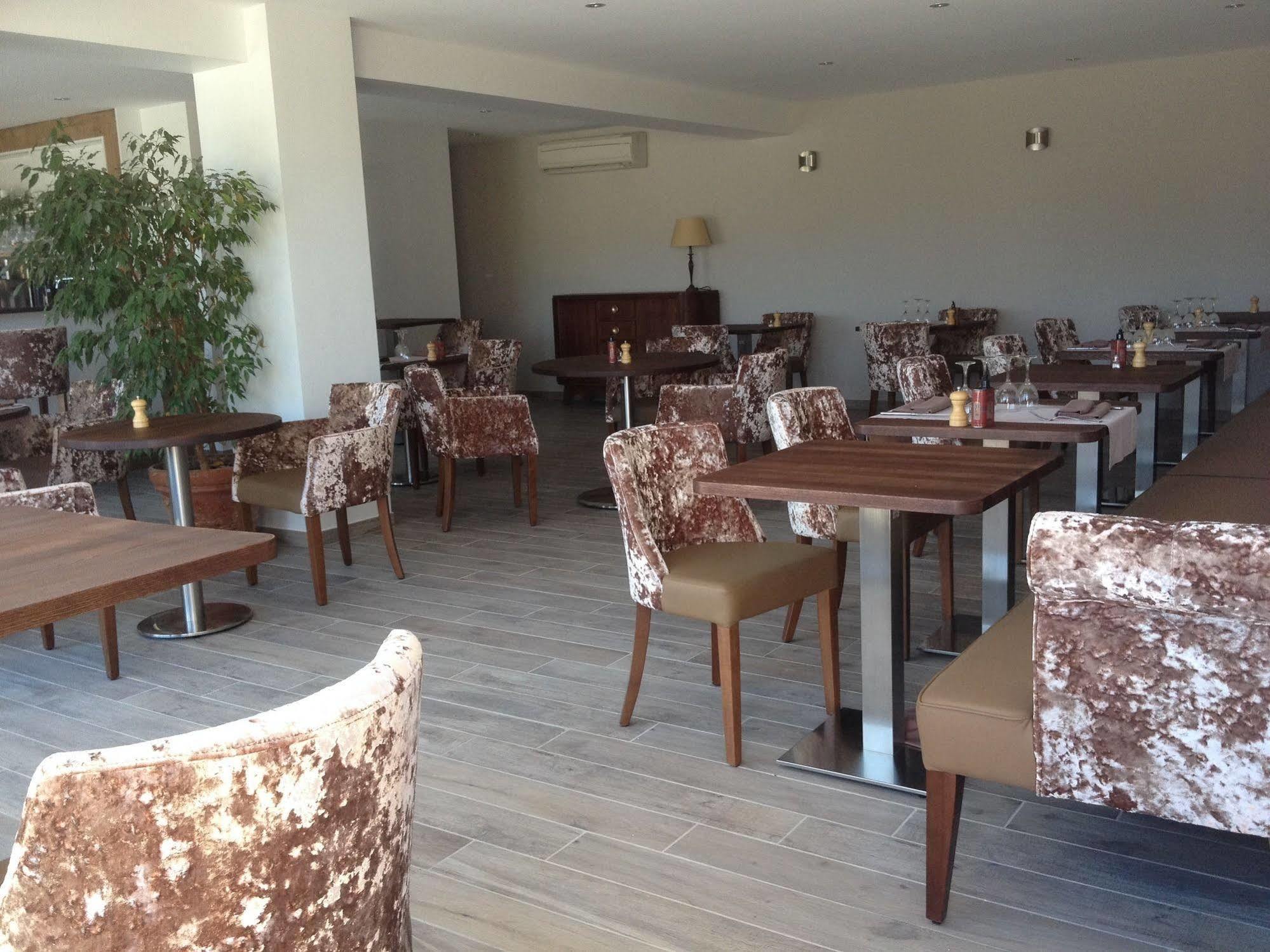 Val Baussenc, The Originals Relais Ξενοδοχείο Maussane les Alpilles Εξωτερικό φωτογραφία